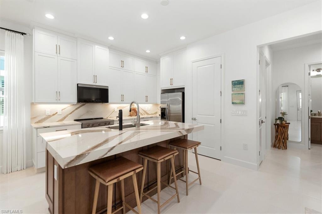 ISLES OF COLLIER PRESERVE - Residential