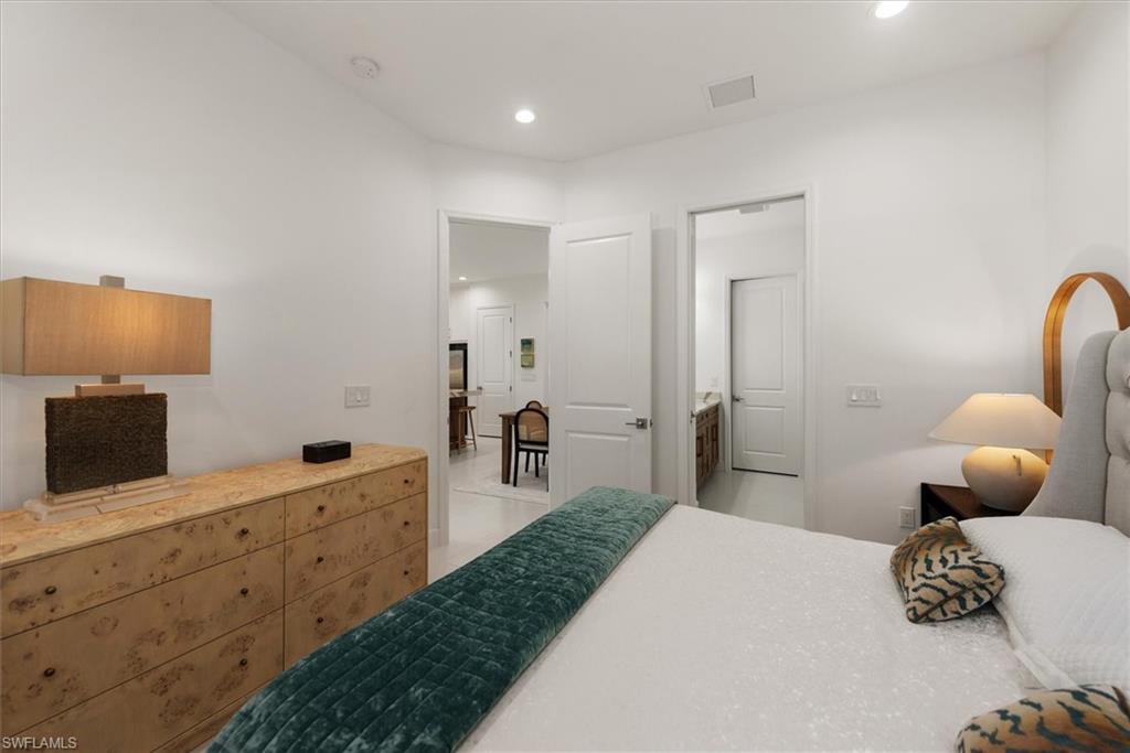 ISLES OF COLLIER PRESERVE - Residential