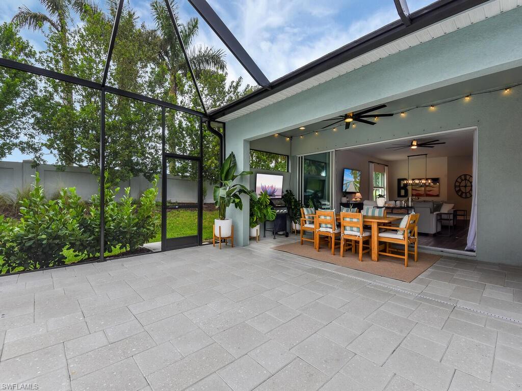 COMPASS LANDING - Residential