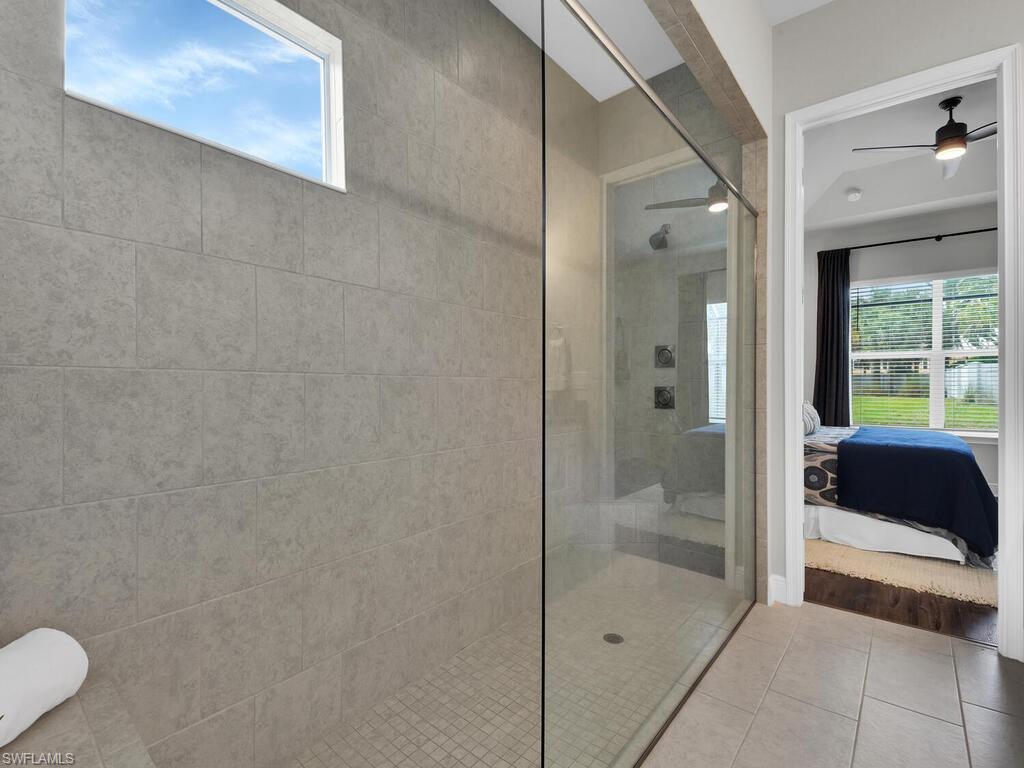 COMPASS LANDING - Residential