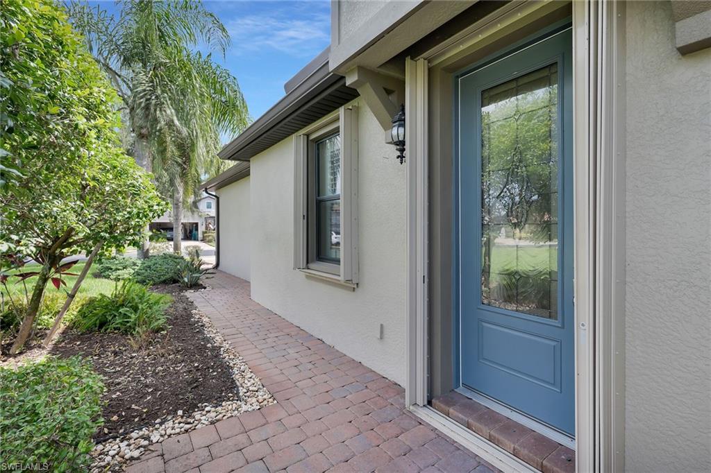 7591 Jacaranda LN