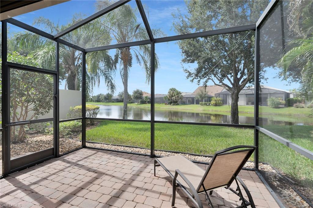 7591 Jacaranda LN