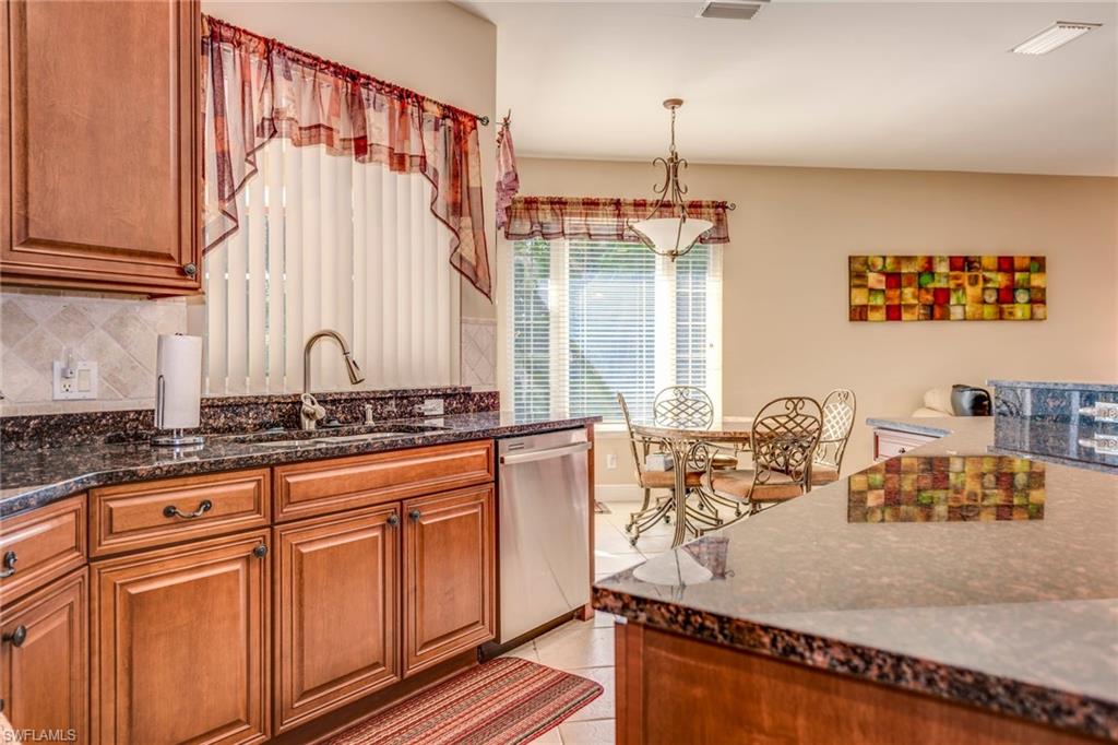 INTRACOASTAL HARBOUR - Residential