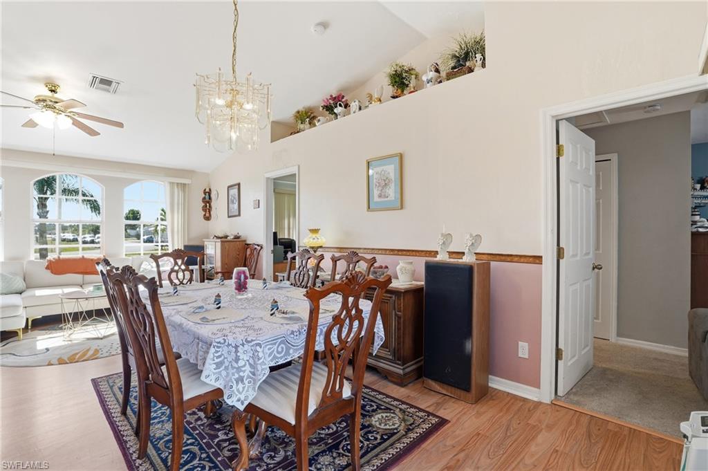 MIRROR LAKES - Residential