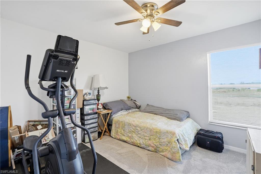 MIRROR LAKES - Residential