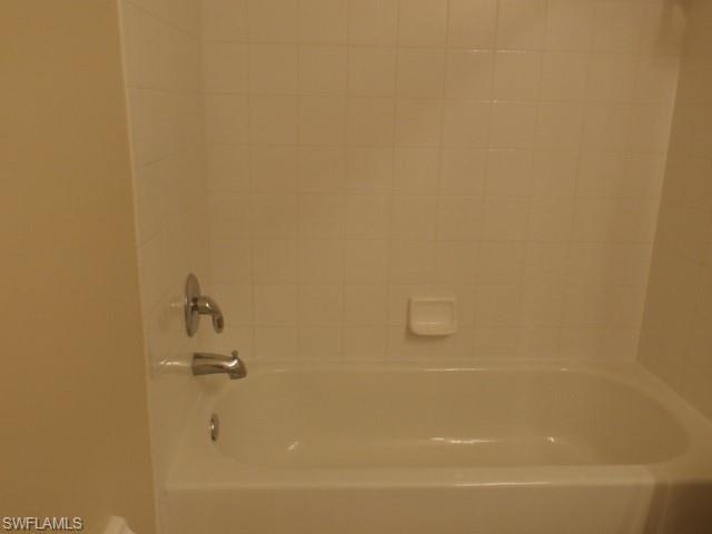 TERRACE III AT RIVERWALK - Residential Lease