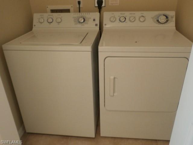 TERRACE III AT RIVERWALK - Residential Lease