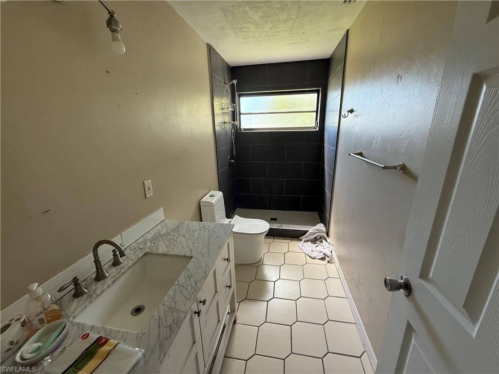 NORTH FORT MYERS - Residential