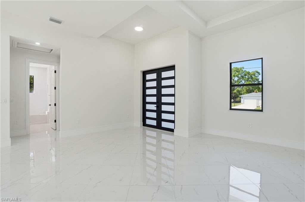 PORT LABELLE - Residential