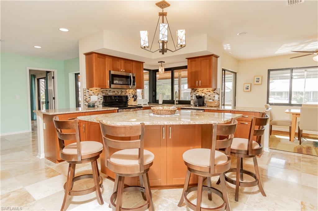 MARCO ISLAND - Residential