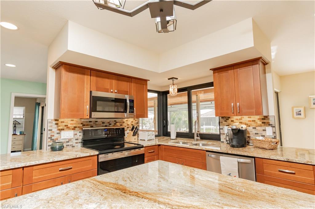 MARCO ISLAND - Residential