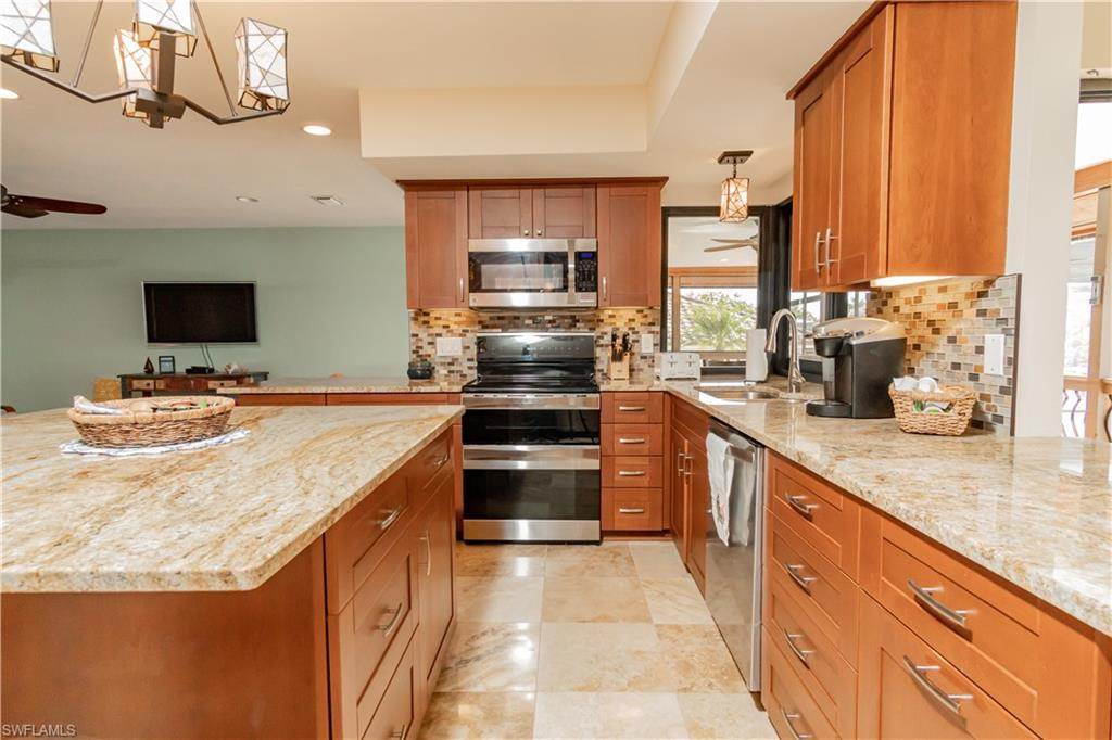 MARCO ISLAND - Residential
