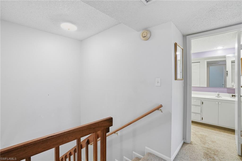 PARKWOODS TOWNHOUSE COMMUNITY - Residential