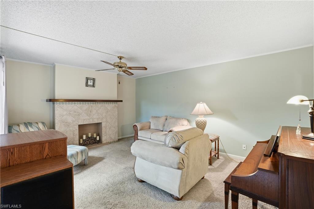 PARKWOODS TOWNHOUSE COMMUNITY - Residential