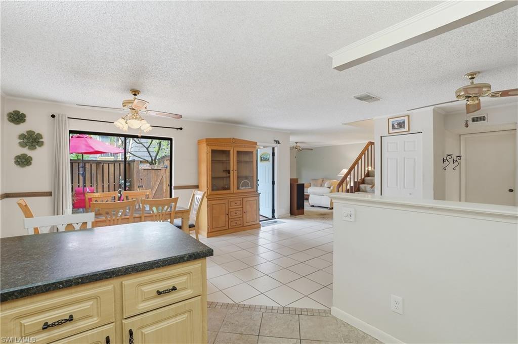 PARKWOODS TOWNHOUSE COMMUNITY - Residential