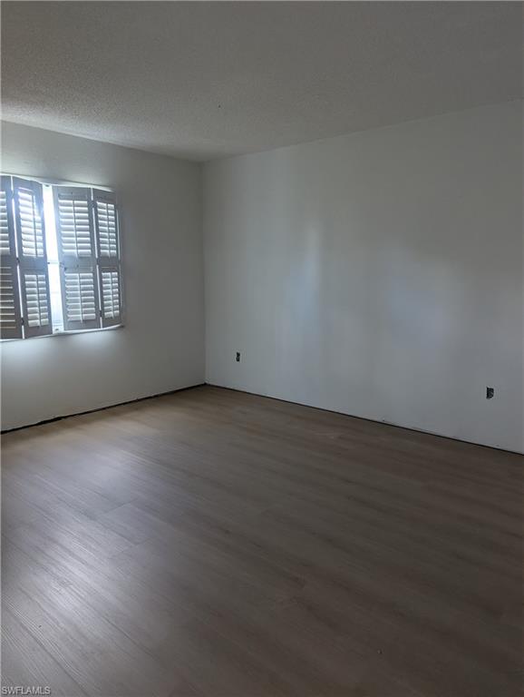 FOXMOOR CONDO - Residential