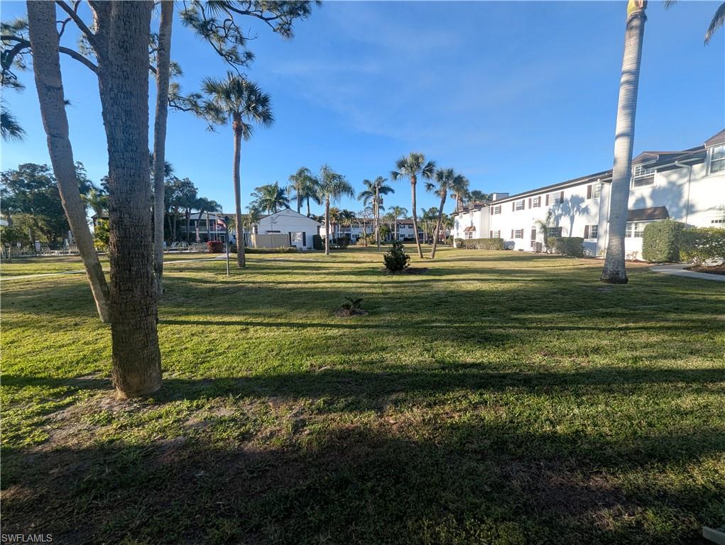 FOXMOOR CONDO - Residential