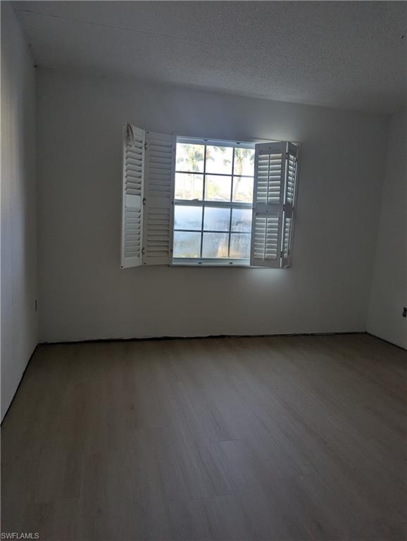 FOXMOOR CONDO - Residential