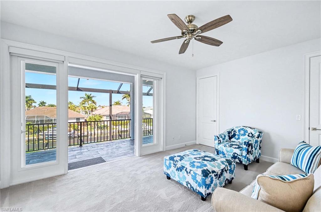 MARCO BEACH - Residential