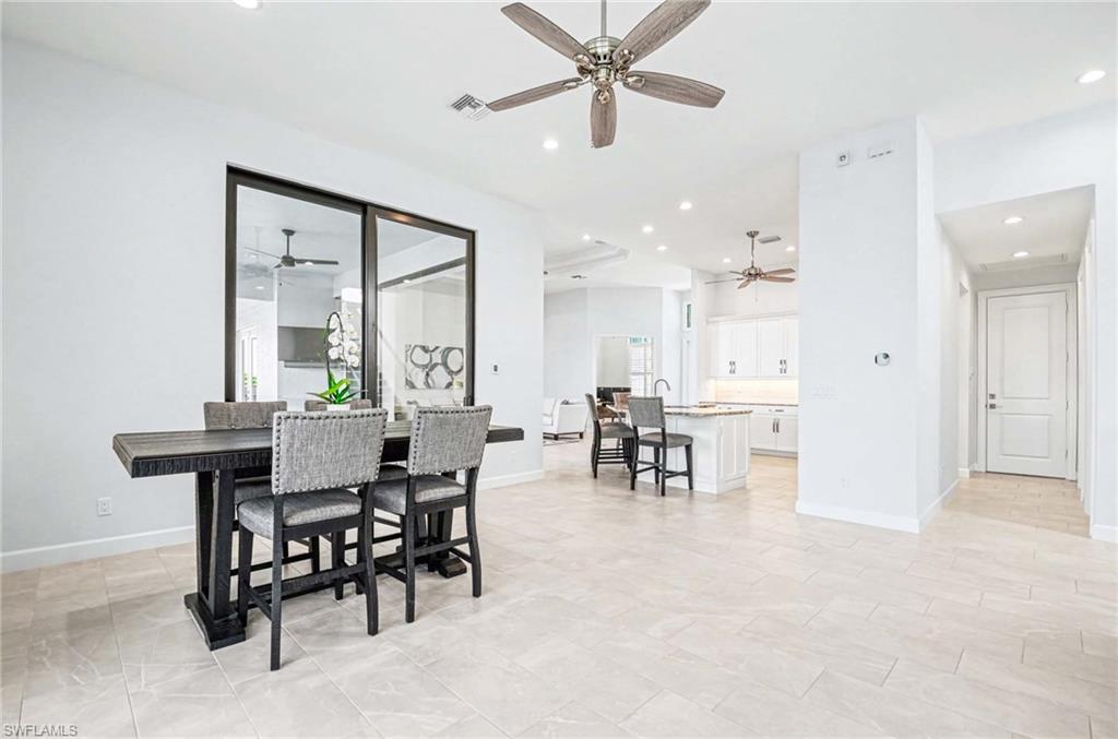 MARCO BEACH - Residential