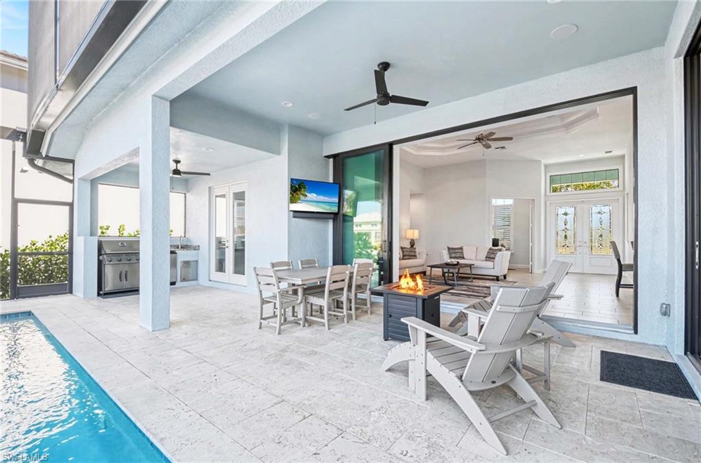 MARCO BEACH - Residential