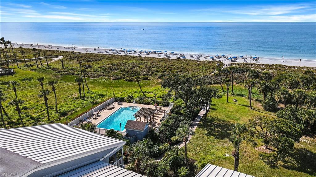 BEACH VILLAS CONDO - Residential