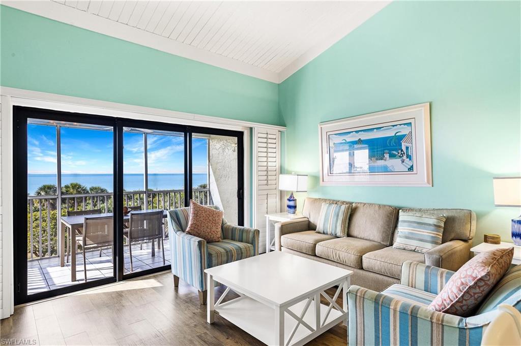 BEACH VILLAS CONDO - Residential