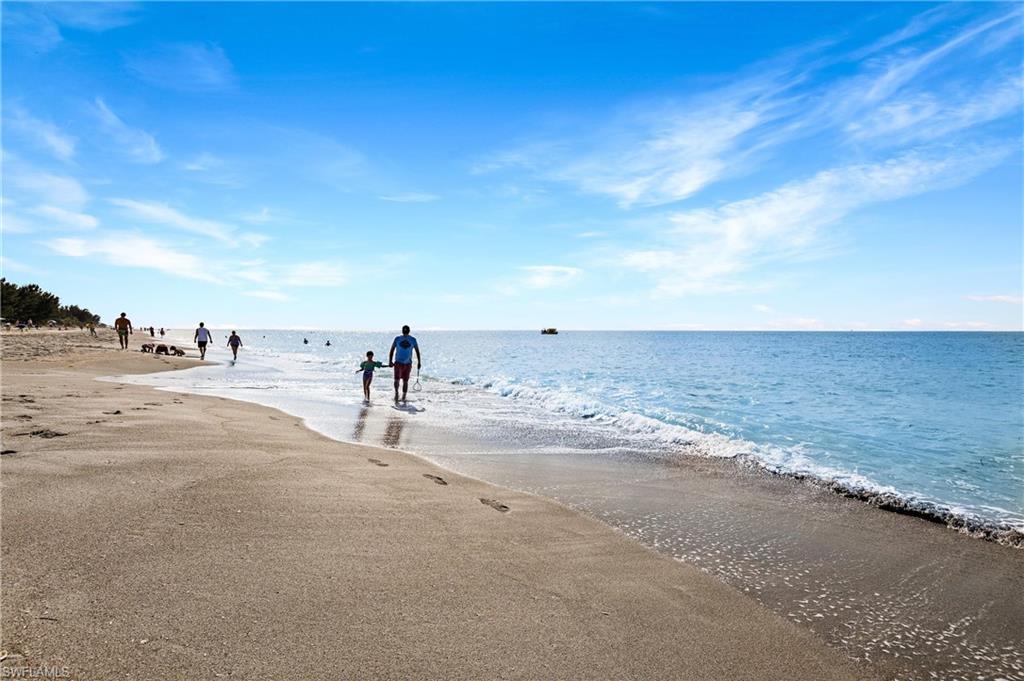 BEACH VILLAS CONDO - Residential