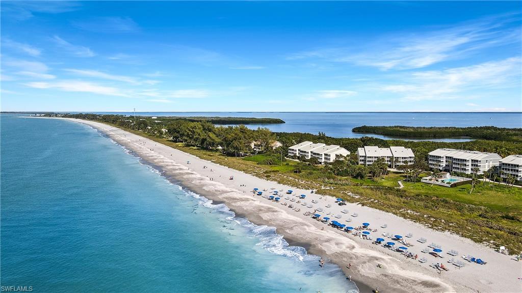 BEACH VILLAS CONDO - Residential