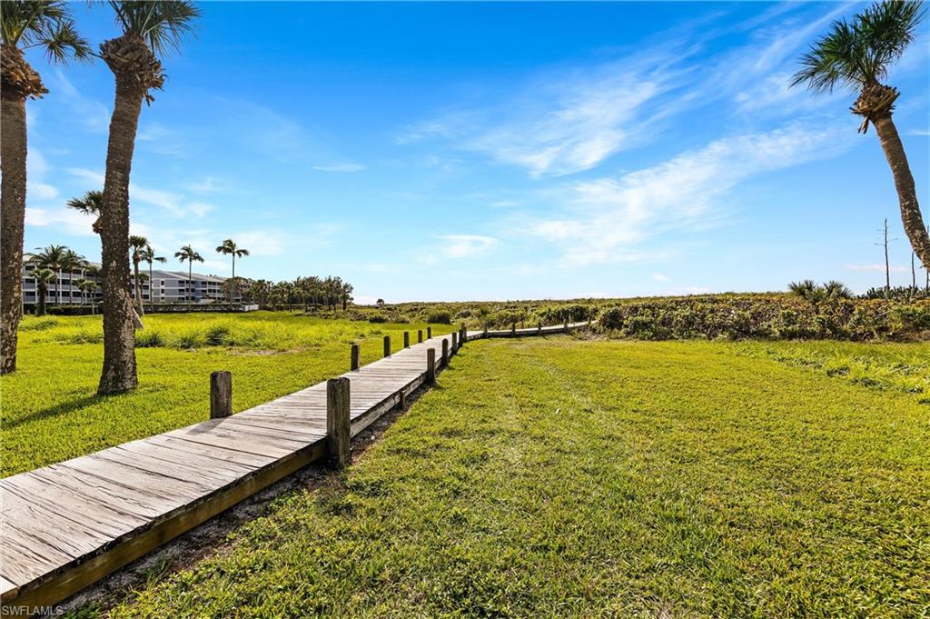 BEACH VILLAS CONDO - Residential