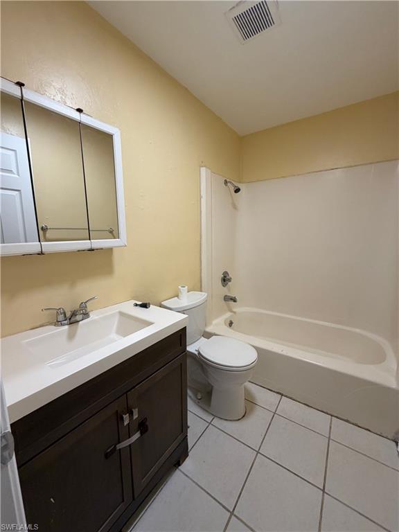 LACOLINA - Residential Lease