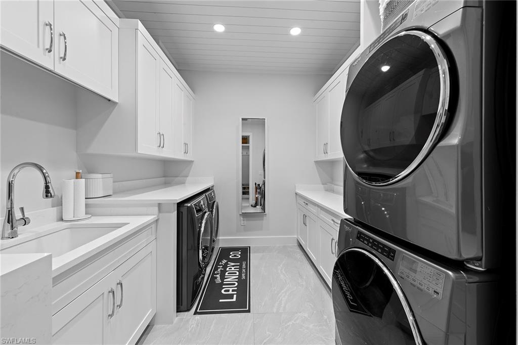 QUAIL WEST - Residential