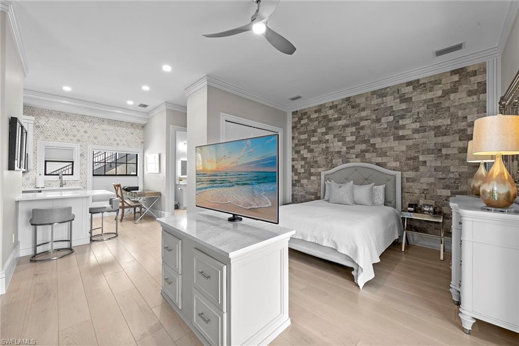 QUAIL WEST - Residential