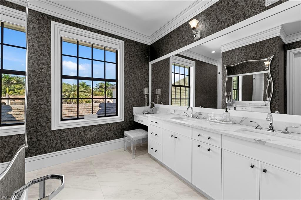 QUAIL WEST - Residential