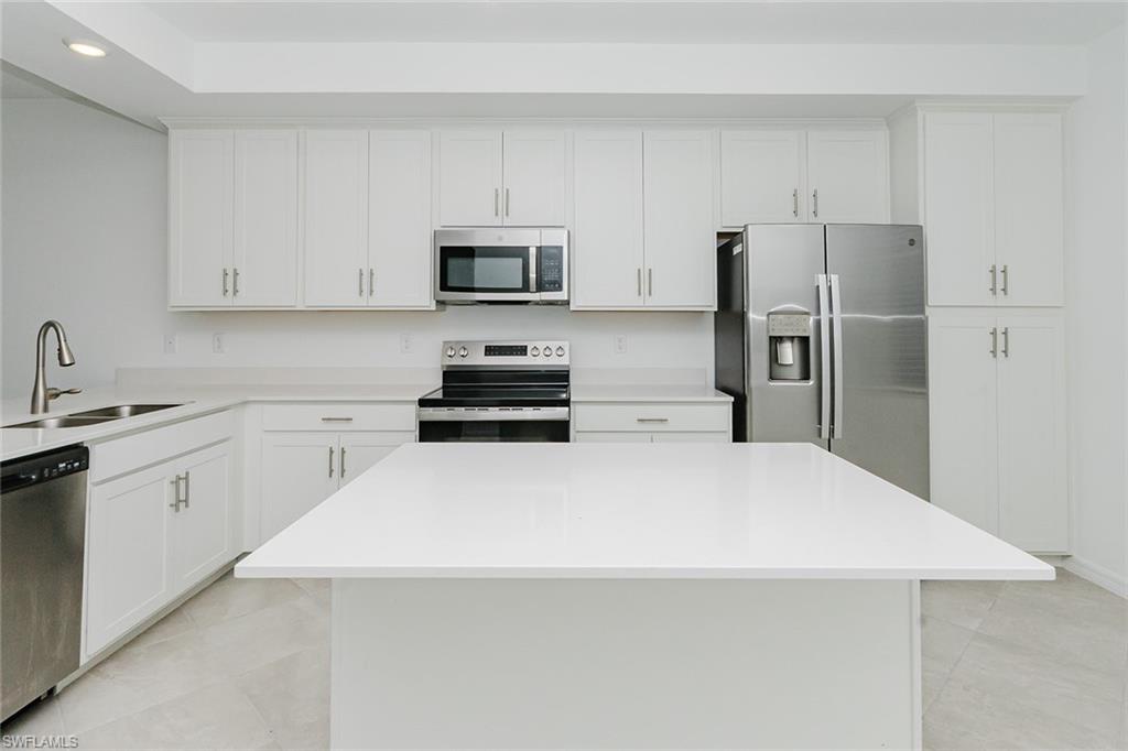 THE NATIONAL GOLF & COUNTRY CLUB AT AVE MARIA - Residential Lease