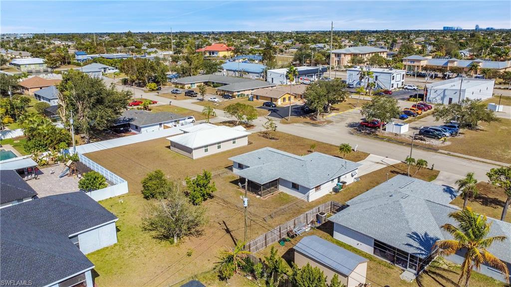 CAPE CORAL - Residential