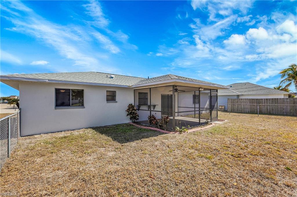 CAPE CORAL - Residential