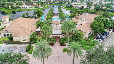 A home in NAPLES