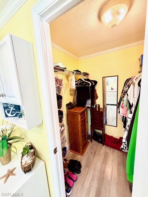 BAYSIDE ESTATES - Residential