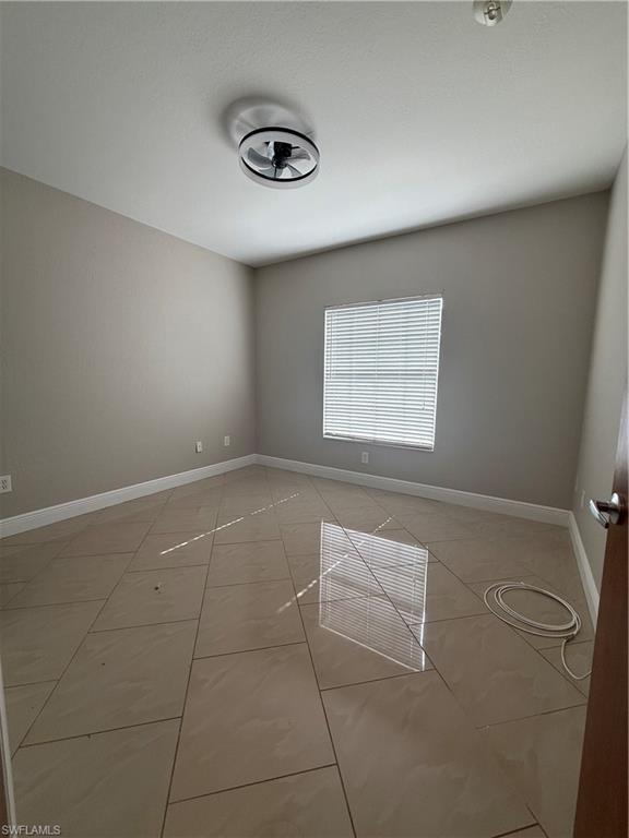 THE COVE AT SIX MILE - Residential Lease