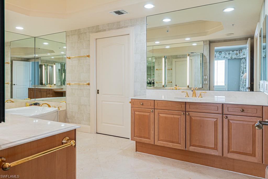 REMINGTON AT BAY COLONY - Residential