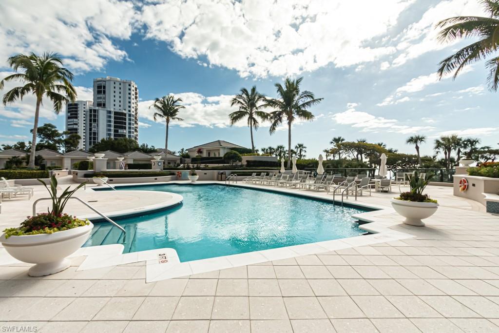 REMINGTON AT BAY COLONY - Residential