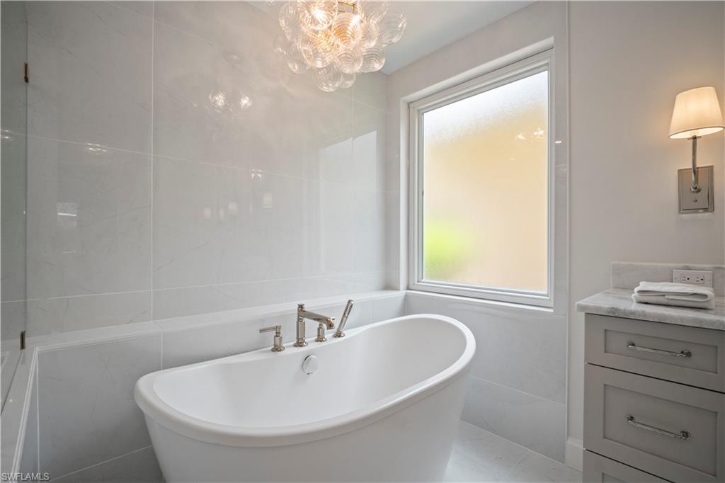 QUAIL CREEK VILLAGE - Residential Lease