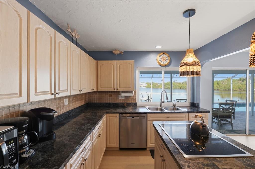 PORT CHARLOTTE - Residential