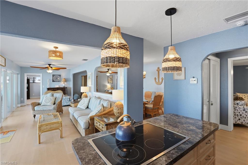 PORT CHARLOTTE - Residential