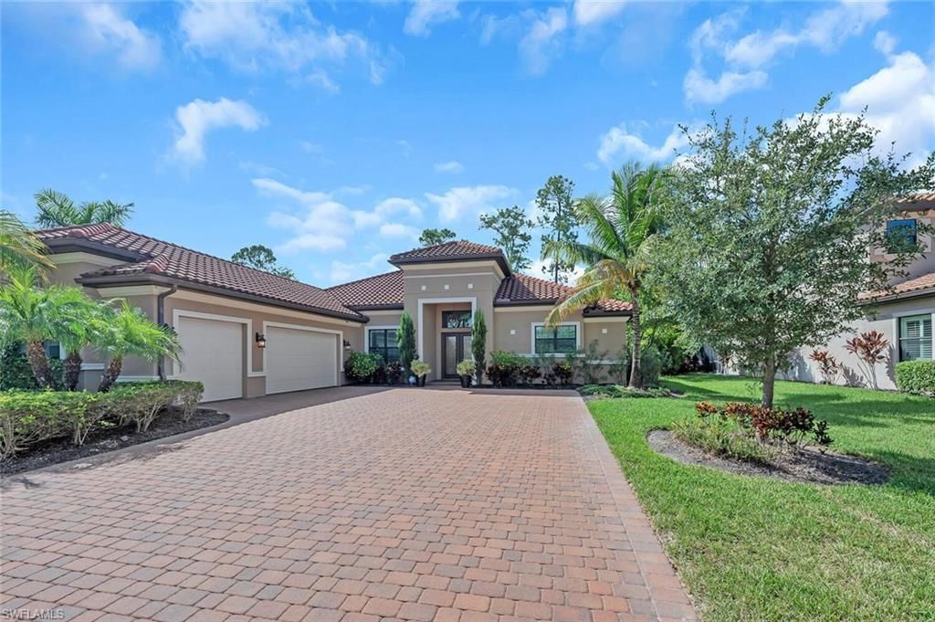 Photo of 1451 Mockingbird DR, NAPLES, FL 34120 (MLS # 226013810)