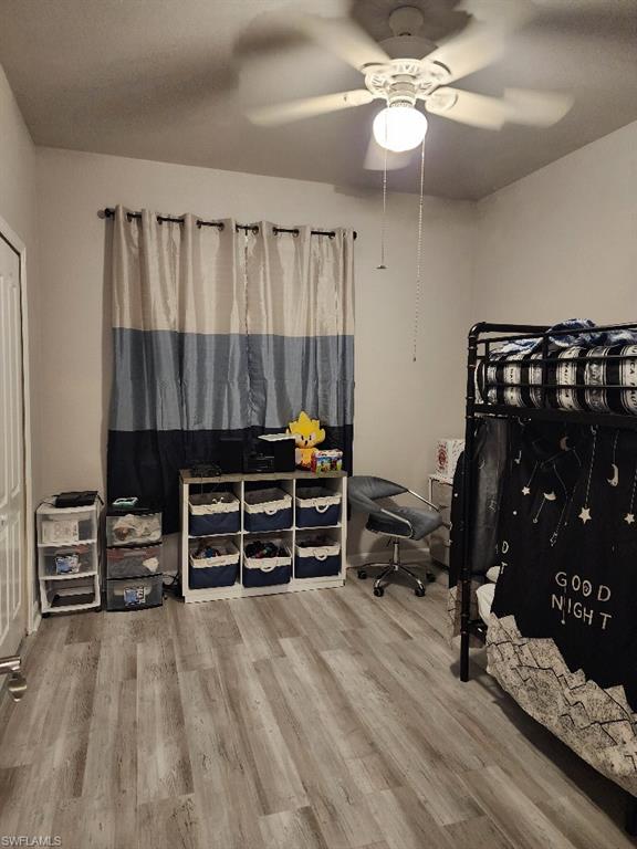 HAMPTON LAKES - Residential