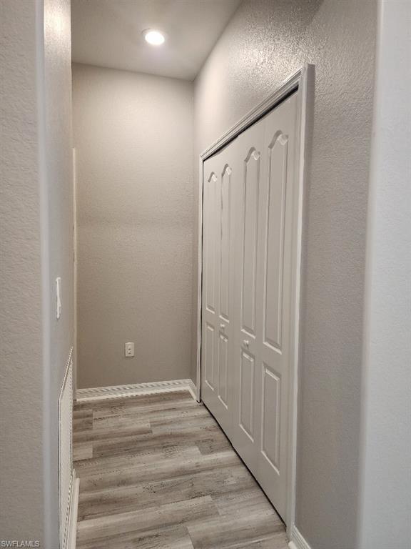 HAMPTON LAKES - Residential