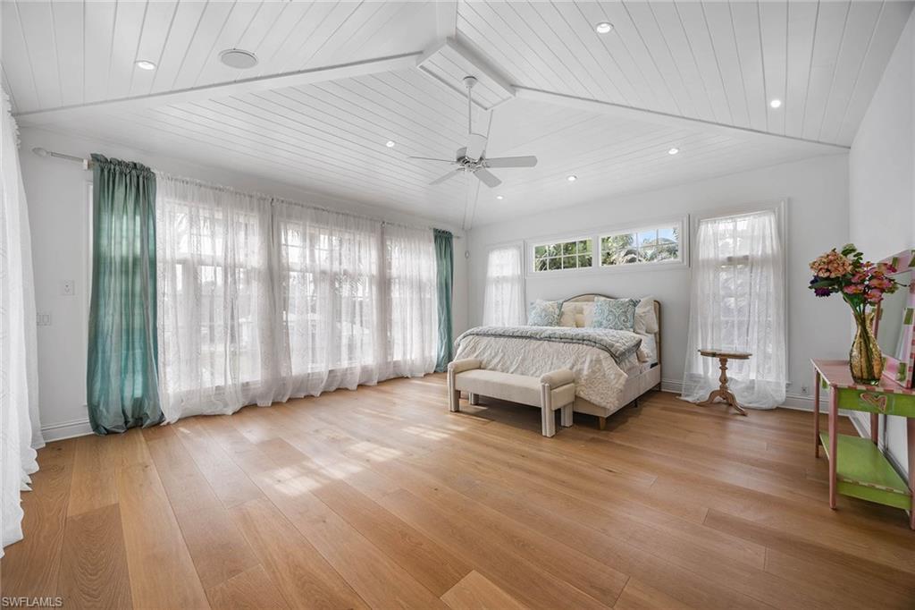 AQUALANE SHORES - Residential