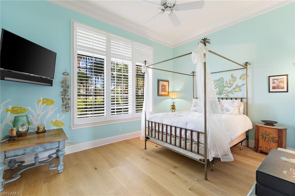 AQUALANE SHORES - Residential